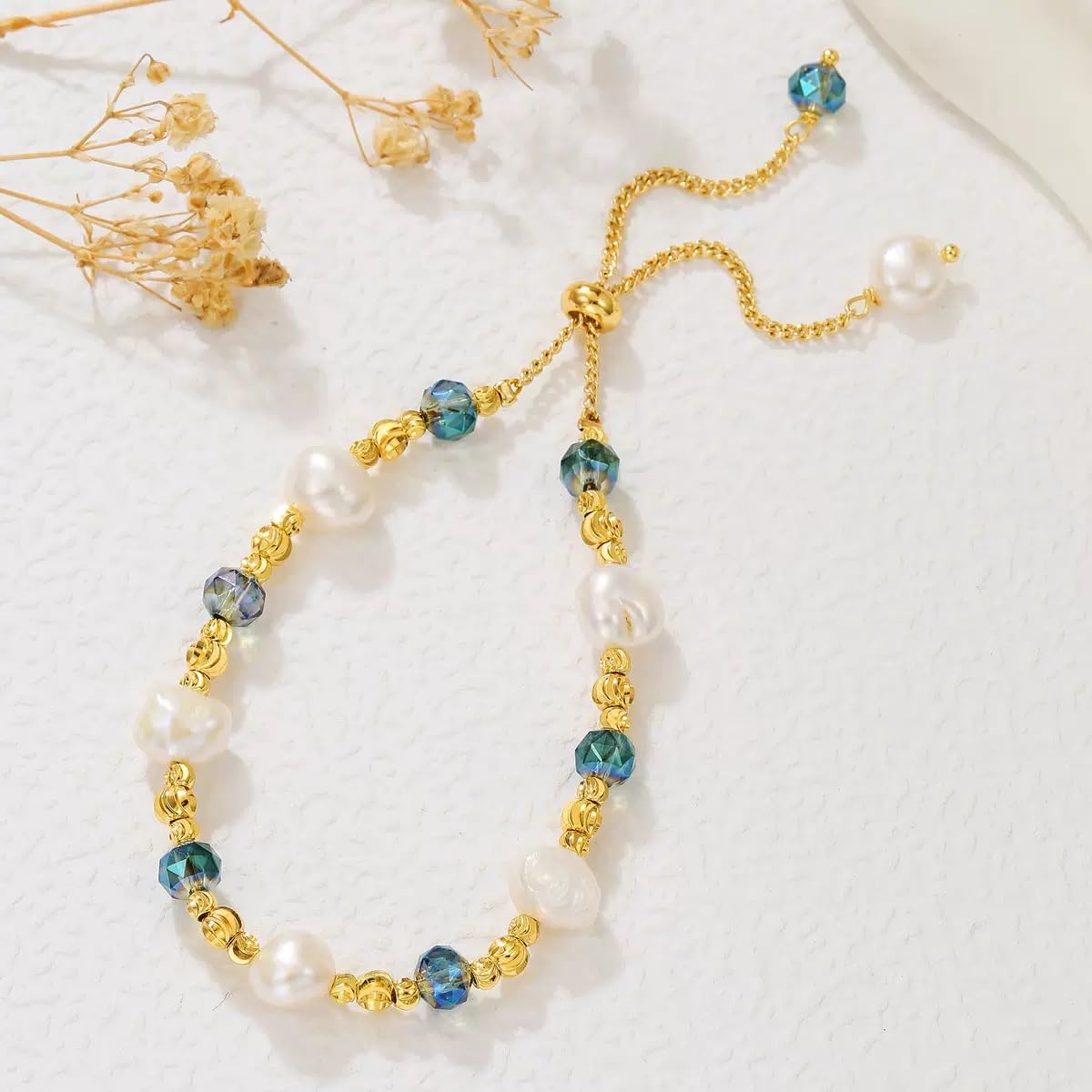 Bracelets for Women Dainty Gold Boho Beaded Bracelets Gifts for Women Mom Lover Friends Colorful Stone Pearl Jewelry Bracelet Trendy Fashion