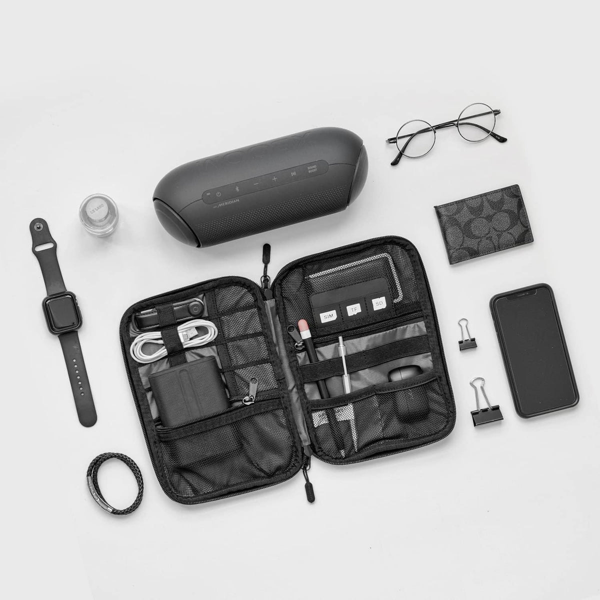 BAGSMART Large Electronics Travel Organizer Case, Tech Accessories Cord Storage Bag for Phone, Power Bank, SD Card