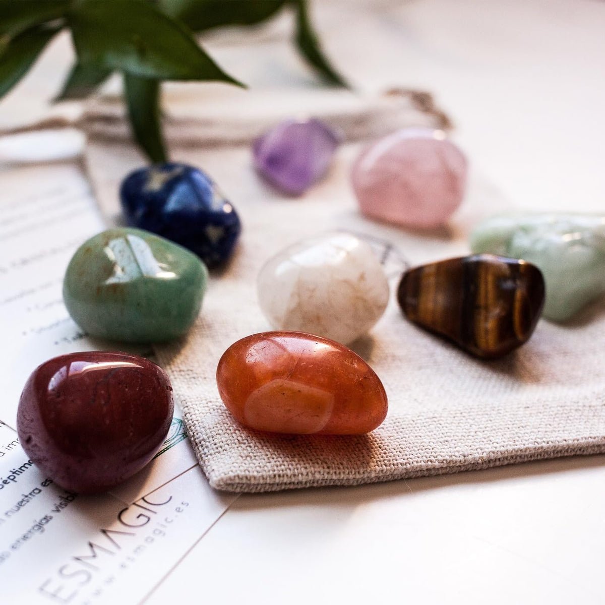 MAIBAOTA 1.6-2.0" Blue Sodalite Crystal Large Sodalite Stone Reiki Blue Crystal Natural Tumbled Blue Polished Stones for Energy Witchcraft Therapy Meditation DIY Crystals for Protection