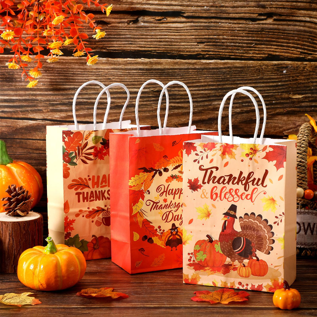 Qeeenar 36 Pcs Thanksgiving Gift Bags Fall Turkey Party Favors Pumpkin Turkey Goodie Candy Paper Bags with Handles Autumn Harvest Treat Pouch for Thanksgiving Party Decorations Supplies