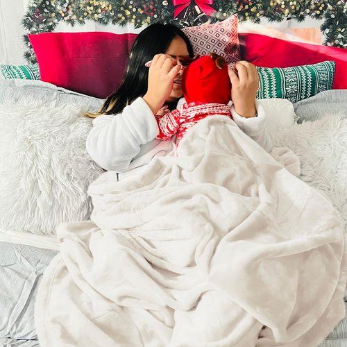 Bedsure GentleSoft Fleece Blanket - Cozy Lightweight Plush California King, Cream, 102x96 Inches