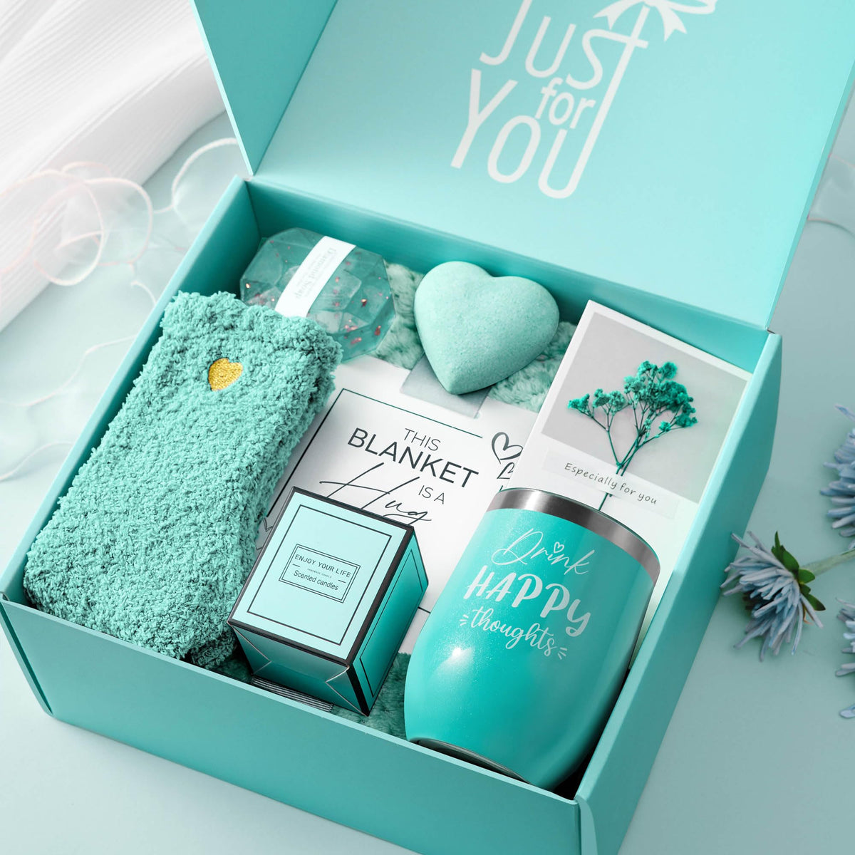 LE CADEAU Valentine's Day Gifts for Wife Girlfriend Her, Get Well Soon Gifts Self Care Gifts, Gardenia Spa Gift Basket Care Package with Blanket, Birthday Christmas for Mom Best Friend Women