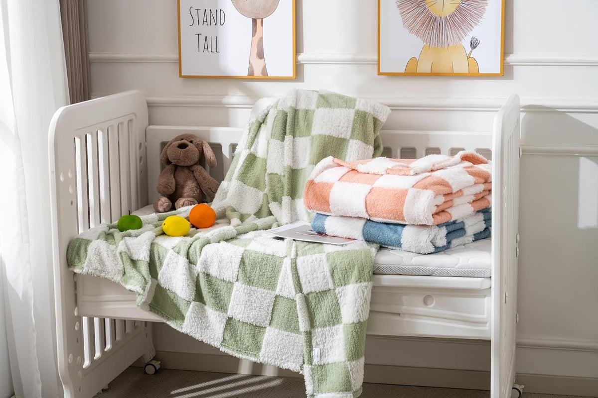 Skiennix Fleece Baby Blanket - 3D Checkerboard Design, Cozy & Warm for Infants | 30x40 Inches, Blue