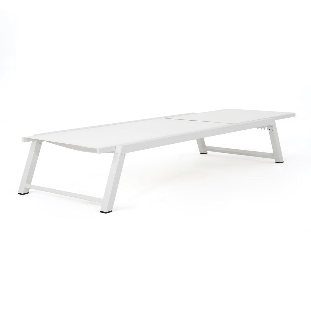 Chaise Lounge