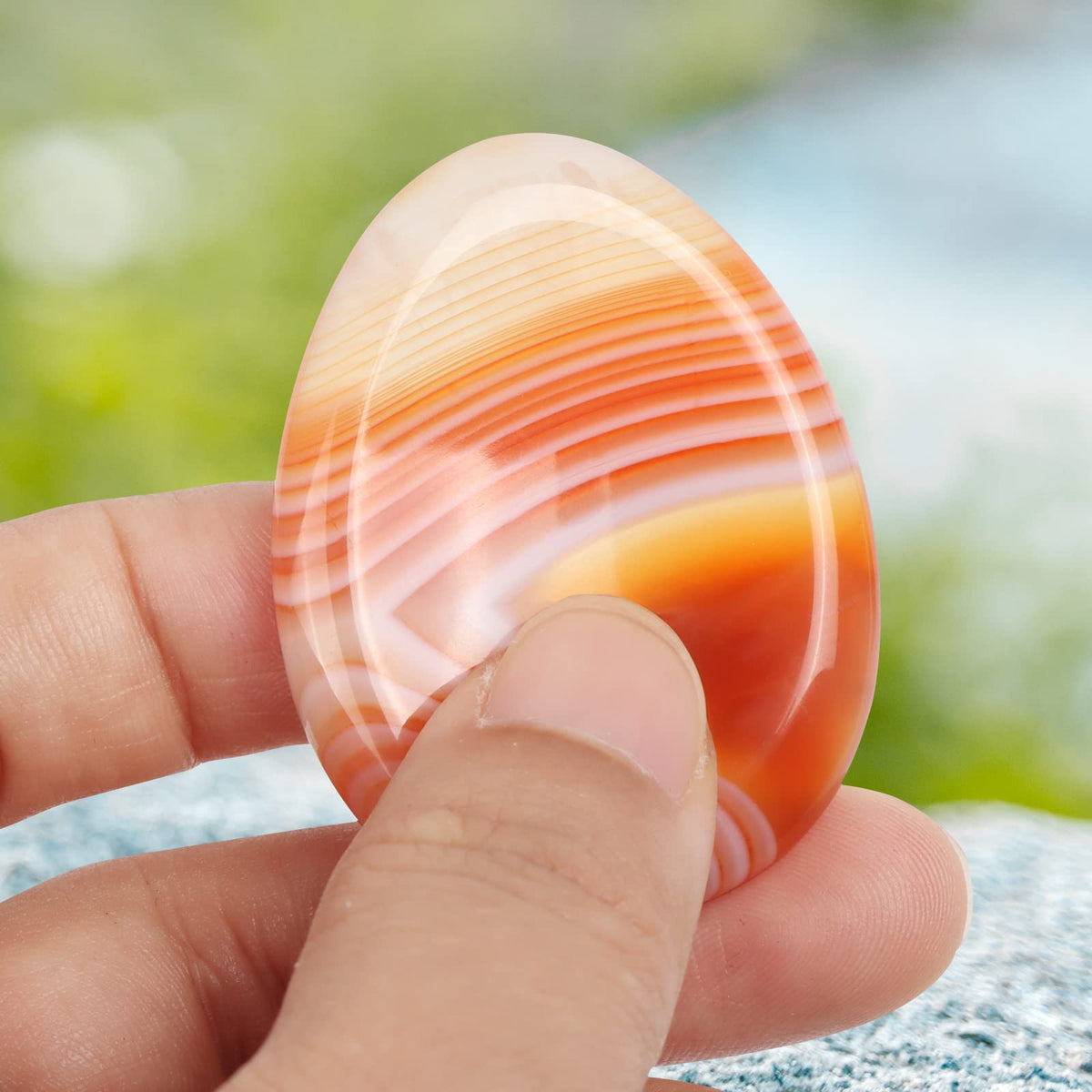 Artistone Red Carnelian Agate Crystal Thumb Worry Stone Hand Carved Healing Crystal Pocket Stone for Anxiety, Stress Relief, Meditation Reiki, Teardrop Shaped