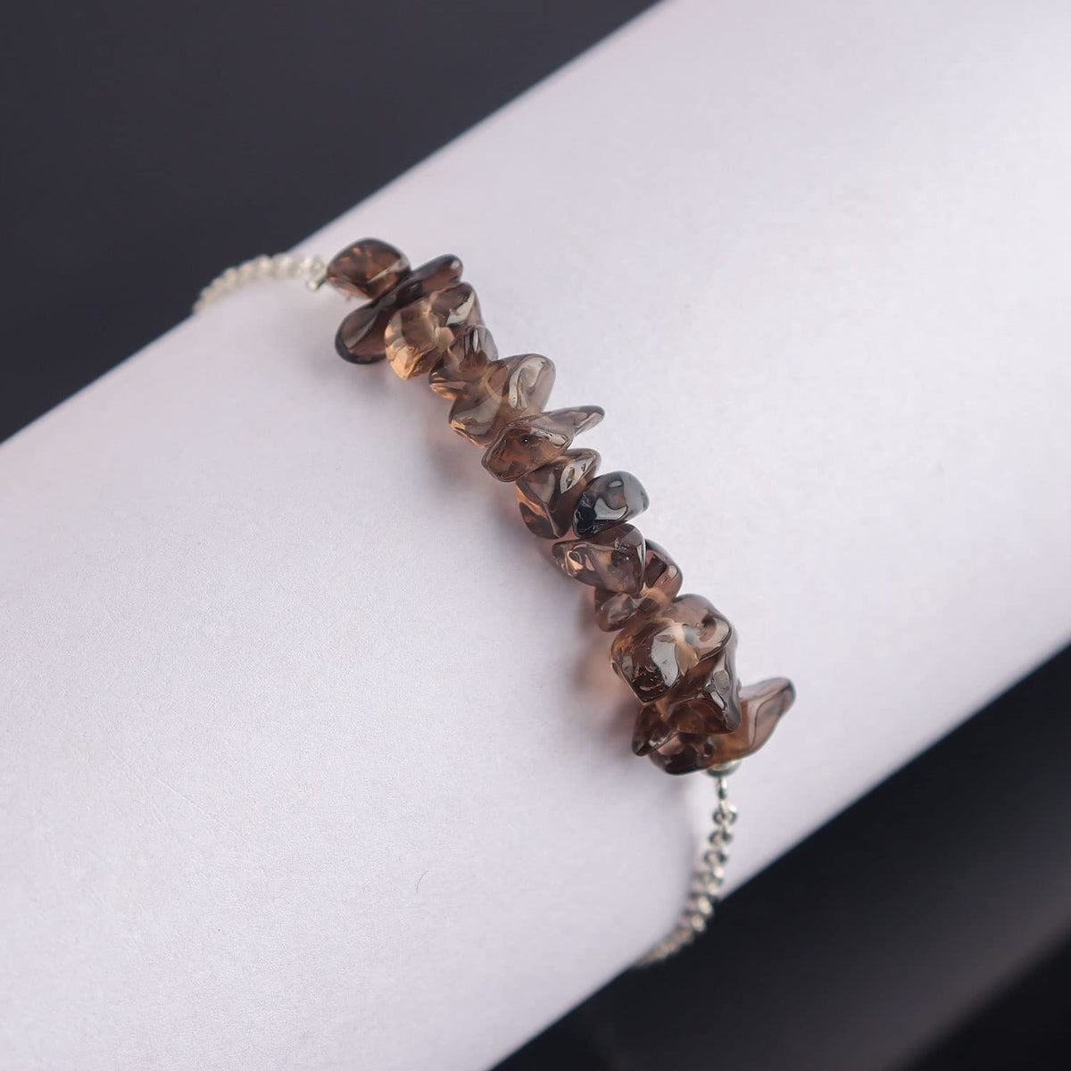 Gemimpression Handmade Smoky Quartz Chips Bar Bracelet – Natural Energy Healing Crystals – Silver Plated Adjustable 8 Inch Chain – Christmas Gift