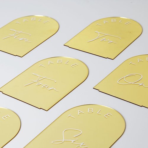 Gold Mirror Arch Wedding Table Numbers 1-25 with Stands, 5x7 Inch Acrylic Arch Sign with Holder, Gold Mirror Arched Acrylic Table Numbers for Wedding Reception(1-25, 5"x7")
