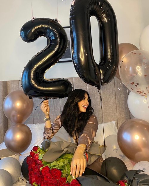 Black Number 50 Balloon - 40 Inch 50th Birthday Decoration for Men & Women Party Supplies