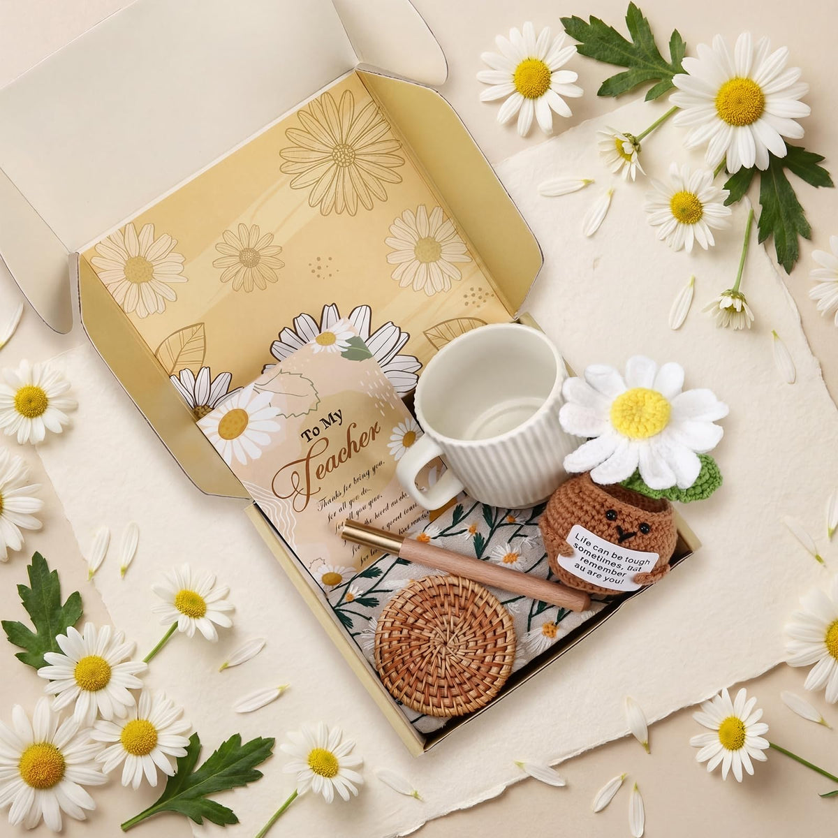 Remerry Teacher Appreciation Gift Box for Women End of Year Thank You Teacher Gift from Student Blanket Mug Coastal Journal Socks and Greeting Card for Teachers Women Graduation Set of 9(Daisy)