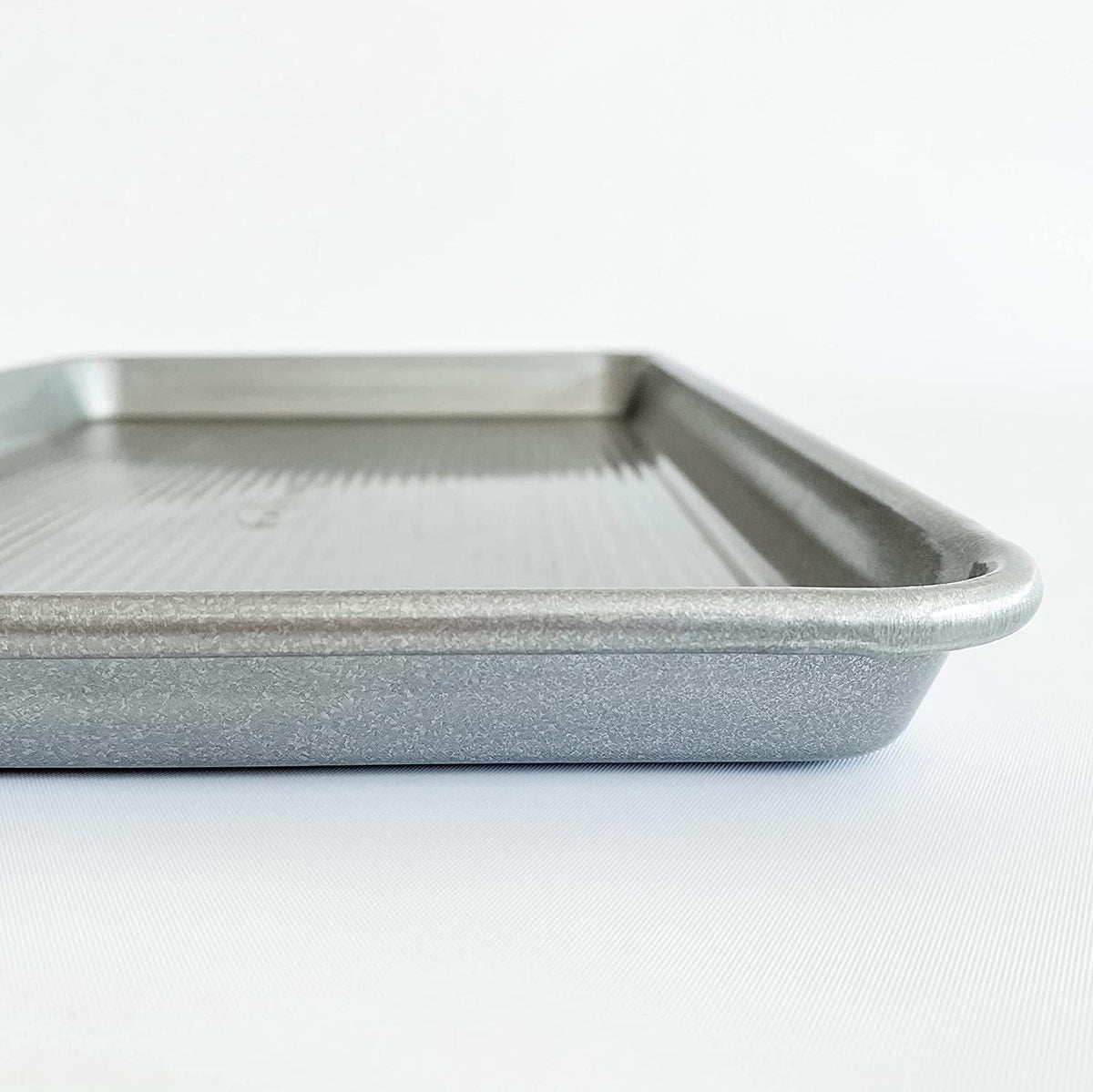 USA Pan | Global Nonstick Aluminum Half Sheet Pan - Durable & Versatile Baking Essential