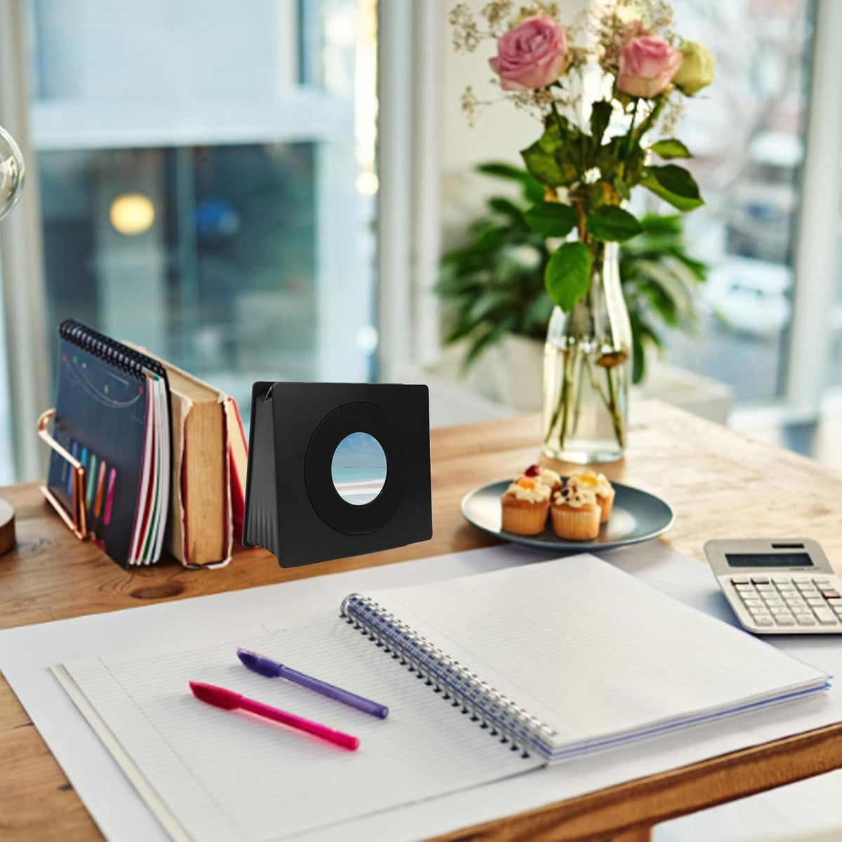 XUMIUZIY 4 1 2.16in Bluetooth Speaker with Dynamic Lyrics Display, in Portable Speaker with Round Screen, Digital Photo