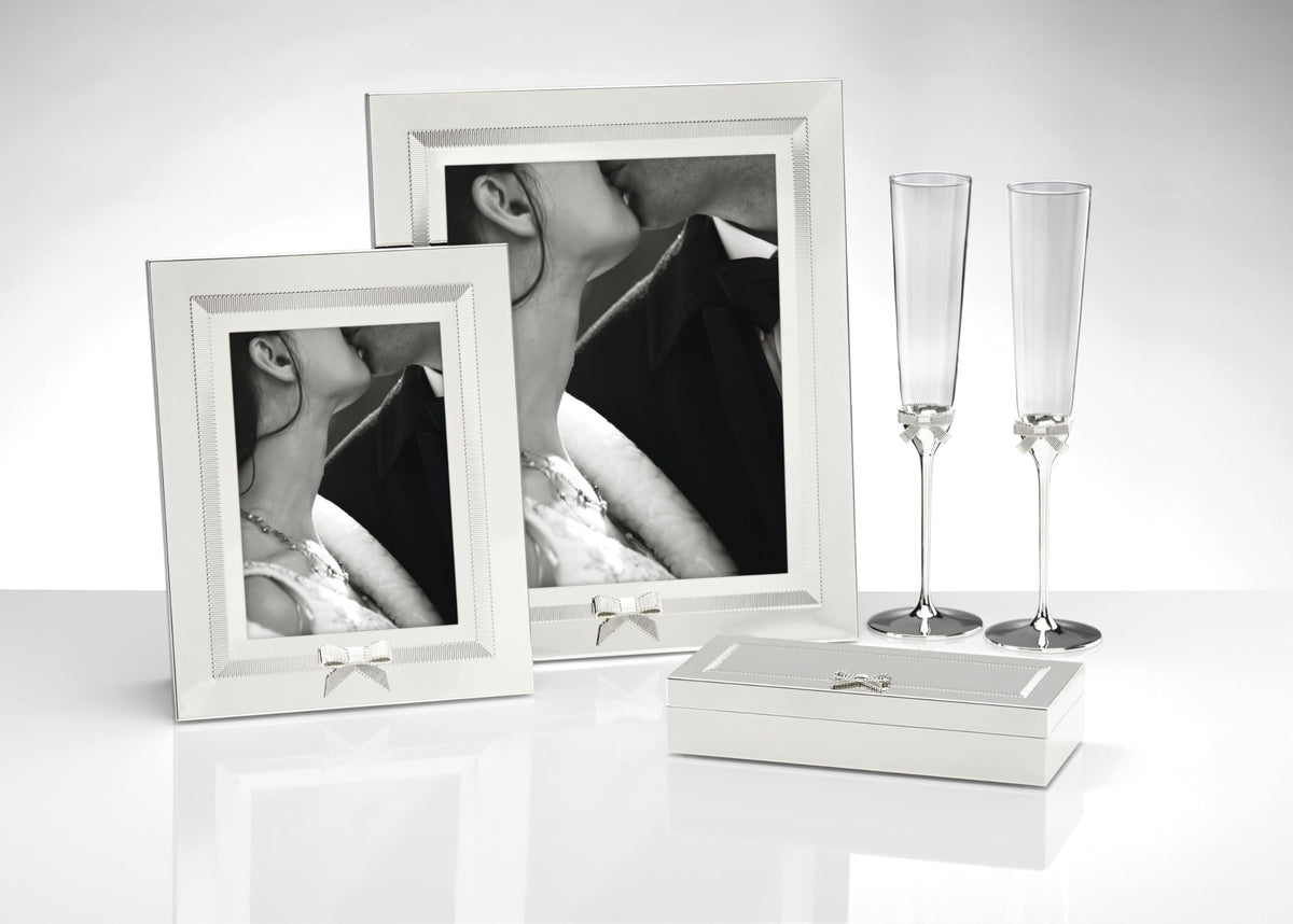 Kate Spade New York Grace Avenue 2-Piece Champagne Flute Set, 2 Count (Pack of 1), Metallic