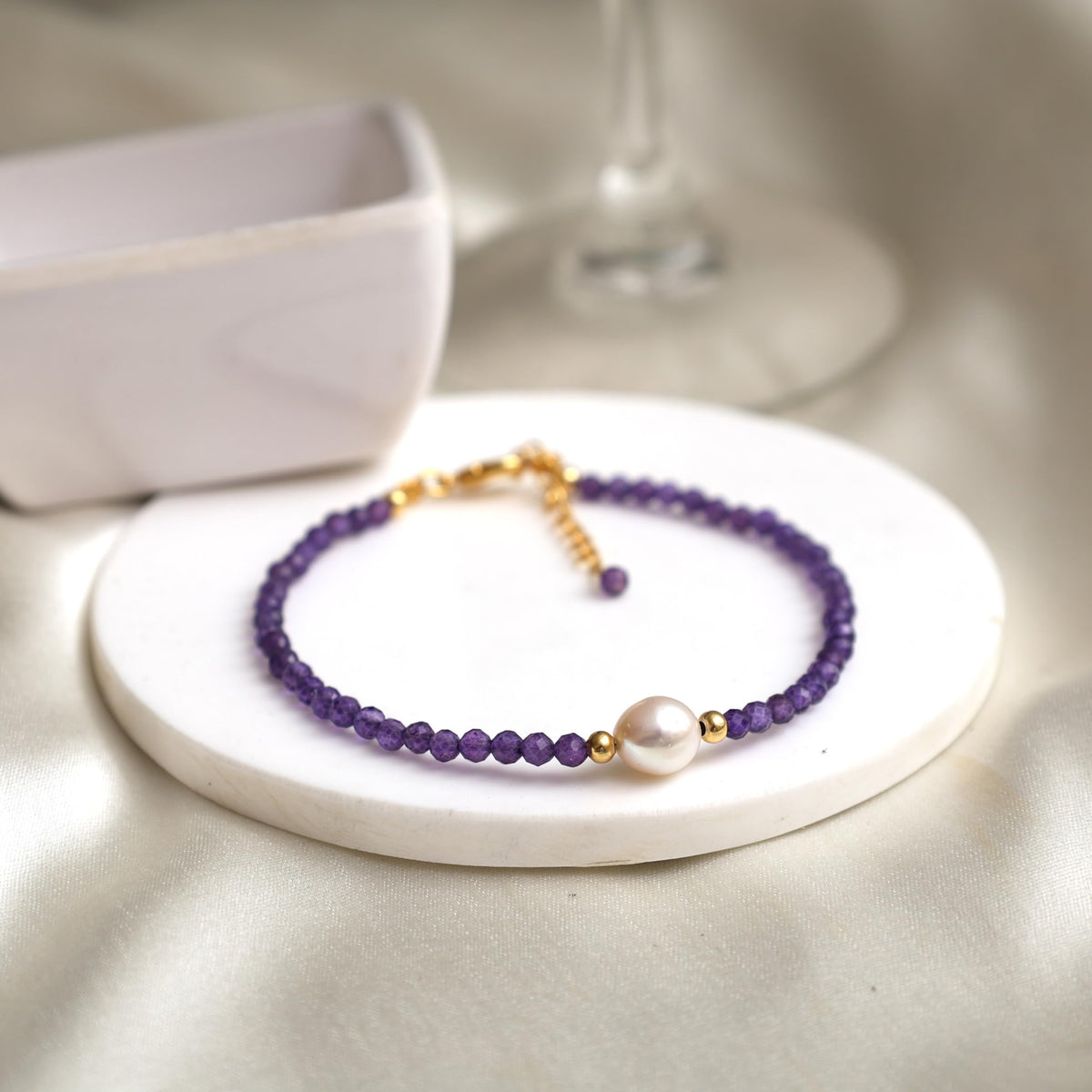 Gempires Amethyst Beaded Bracelet with Pearl Choker Crystal Jewelry Lightweight February Birthstone Gifts Hypoallergenic 7.5 Inch Gold Plated Trendy Fashion Everyday Wear Jewelry