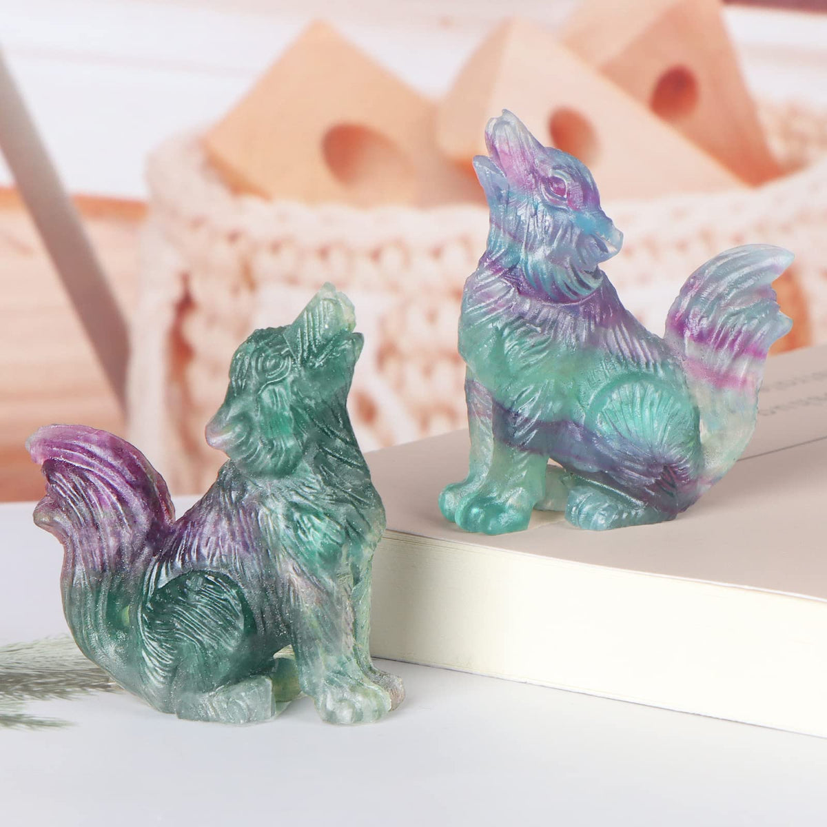 LEADGEM 2" Crystal Wolf Statue Decor Rainbow Fluorite Crystal Big Tail Wolf Figurine Healing Stones Statue Carved Wolve Sculpture Ornaments Wolves Figure with Gift Box