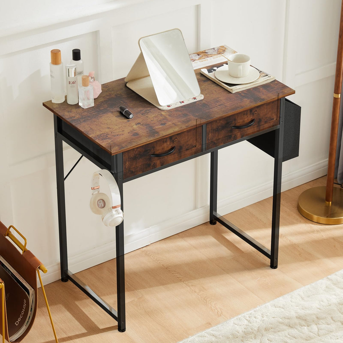 DUMOS 32" Home Office Computer Desk with Drawers, Small Gaming Writing Study Table with Storage Side Bag, Headphone Hook and Adjustable Feet for Bedroom Rustic Brown