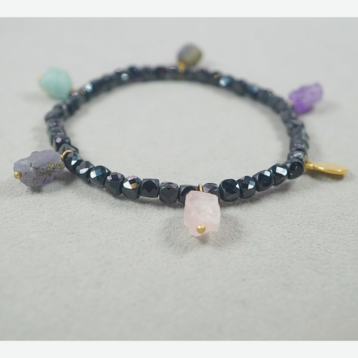Black Onyx Bracelets for Women - Elegant Chakra Charm Beaded Bracelets for Women - Premium Womens Bracelets with Stunning Energy Balancing Gemstones Onyx for Spiritual Harmony and Style