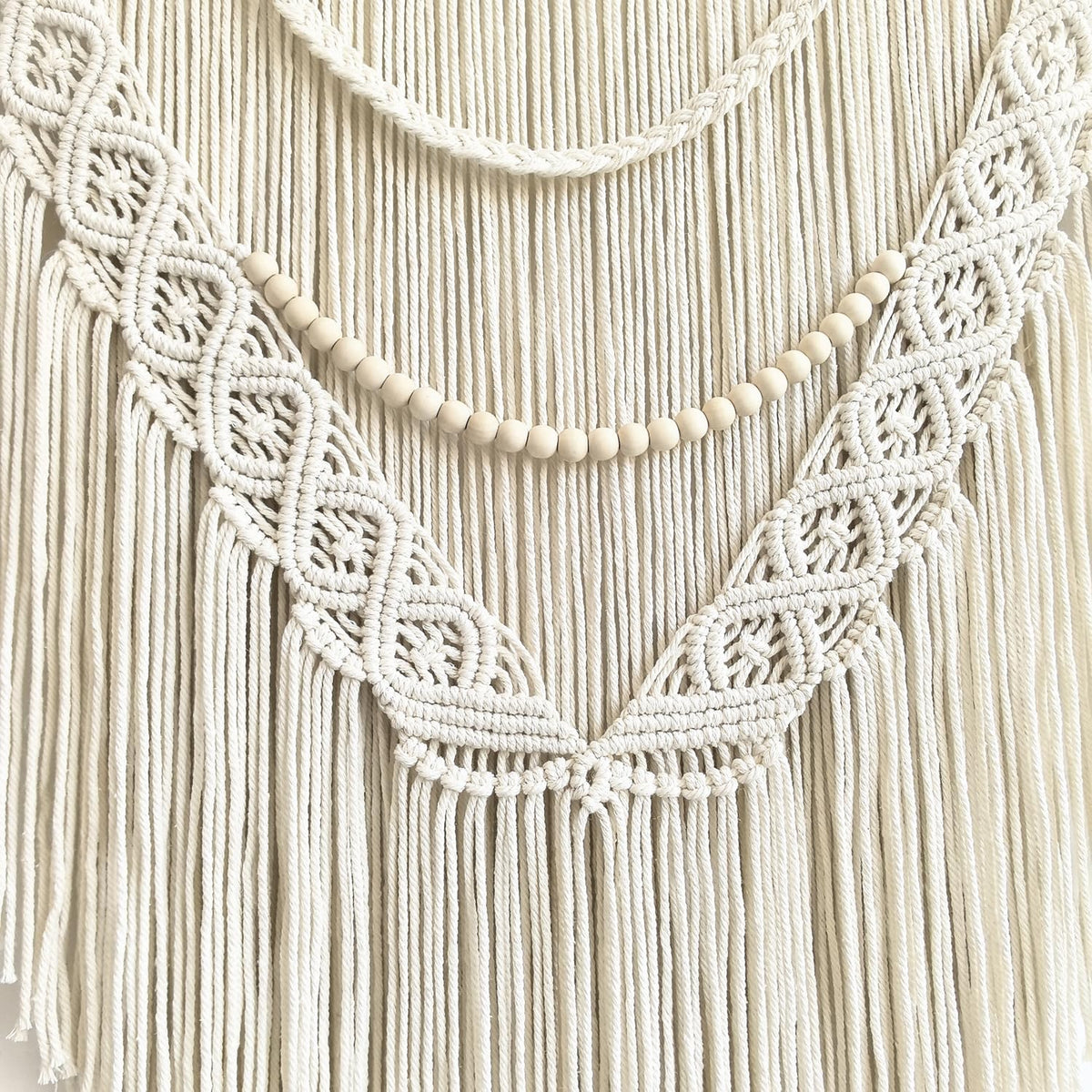 guzhiou Large Macrame Wall Hanging, 27'' W x 36'' L Boho Art Tapestry Wall Decor for Urban entryway,Living Room,Bedroom Decor, headboard Woven, Big Fiber Art Over Couch (Wood Bead)