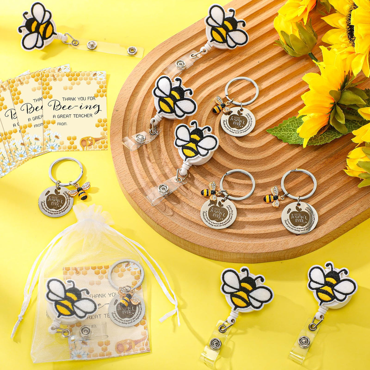 Spakon 12 Set Appreciation Gifts 12 Bee Retractable Badge Holder Clips Bee Keychains Thank You Cards for Valentine Day Office