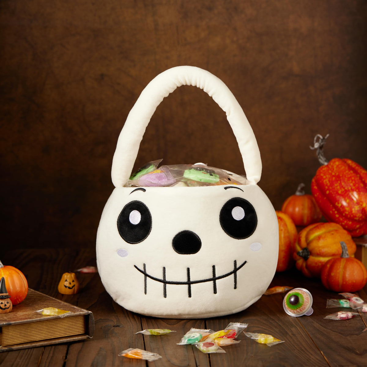 Ouksma Halloween Plush Treat Basket, Halloween Candy Basket, Trick-or-Treat Bag(White Skull)