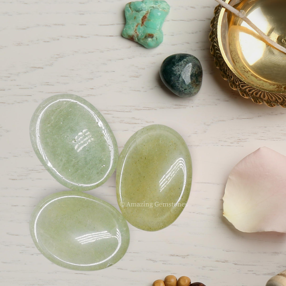 Amazing Gemstone Green Aventurine Worry Stone Crystals and Healing Stones - Worry Stones for Stress Relief Gifts - Piedra Crystal Fidget for Meditation - Unique Stocking Stuffers and Birthday Gifts