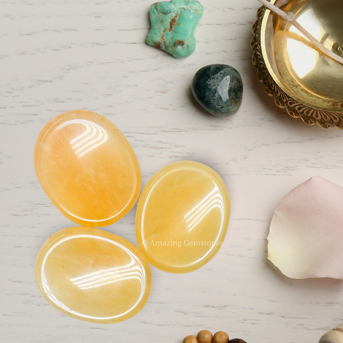 Amazing Gemstone Yellow Aventurine Worry Stone Crystals and Healing Stones - Worry Stones for Stress Relief Gifts - Piedra Crystal Fidget for Meditation - Unique Stocking Stuffers and Birthday Gifts