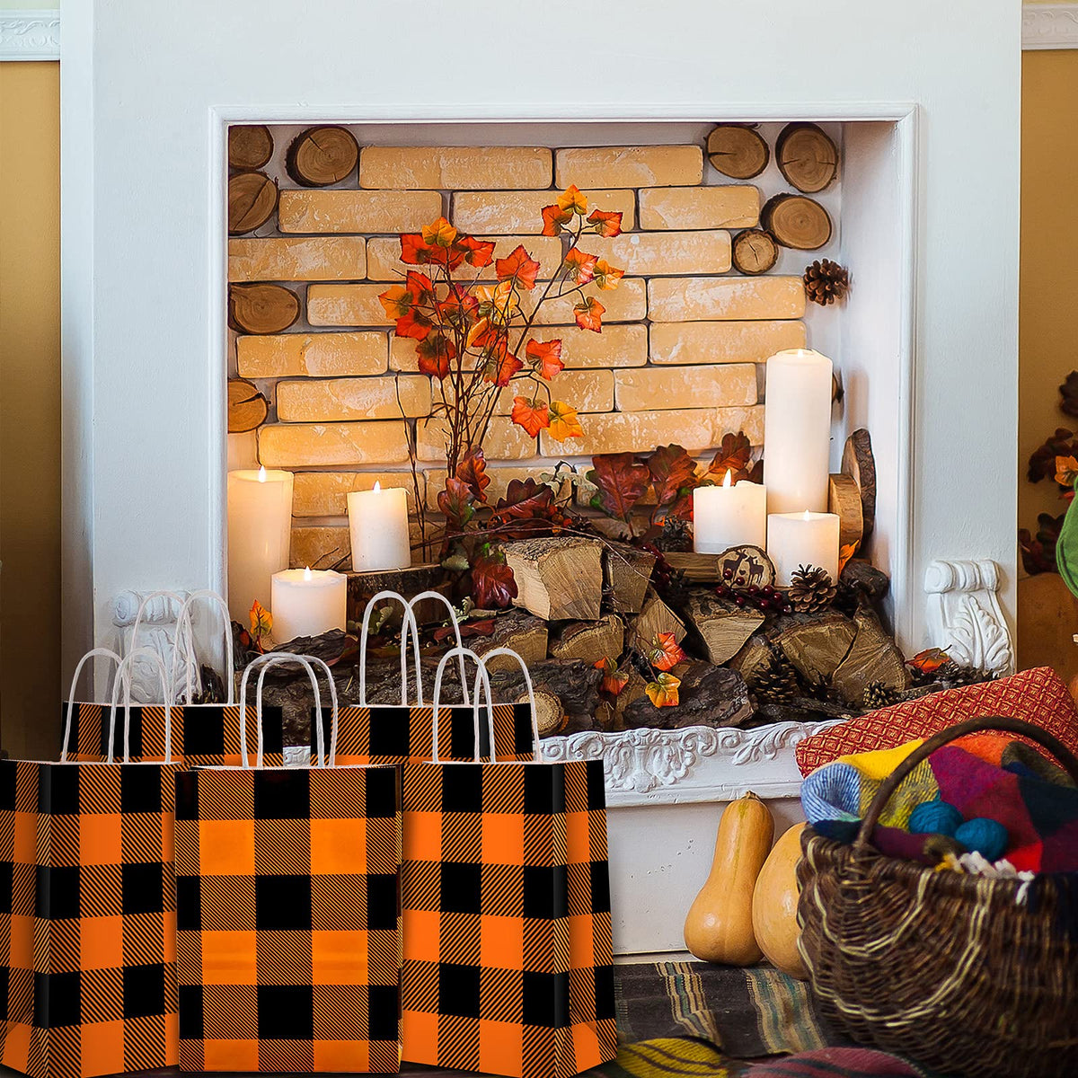 Whaline 20 Pieces Thanksgiving Fall Halloween Paper Bags Orange Black Buffalo Plaid Kraft Party Bags with Handle Party Favor Gift Bag Candy Treat Bag for Autumn Thanksgiving Halloween Wedding