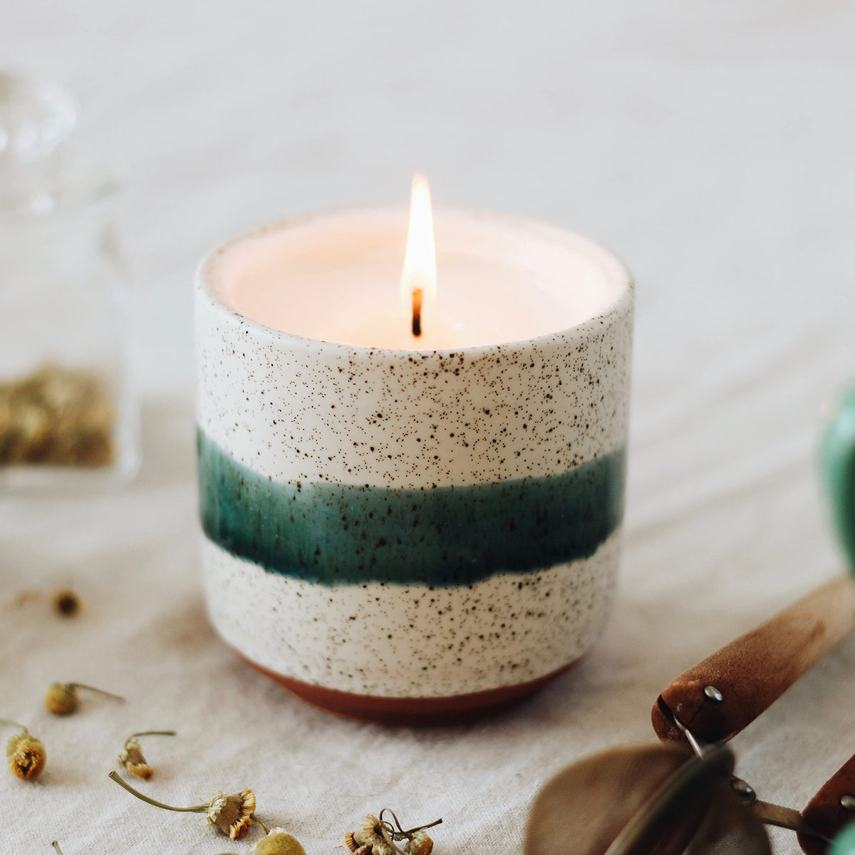 Hyggelight - The Growing Candle, Lavender Scented, 8.5oz Ceramic Pot, Single Wick Aromatherapy Candles, 100% Soy for Women and Men, Edith