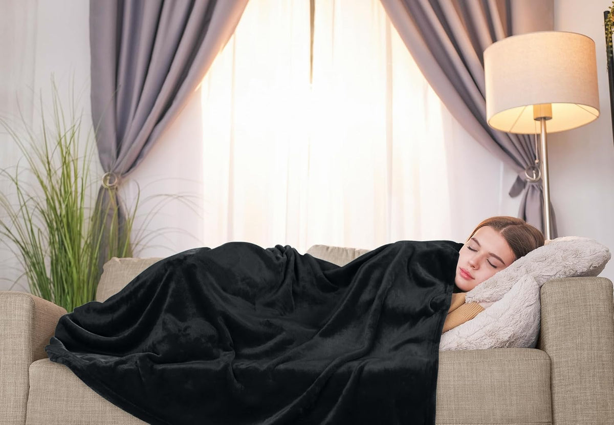 Utopia Bedding Fleece Blanket - Luxury Anti-Static Soft Microfiber | Twin Size Black (60x80 Inch)