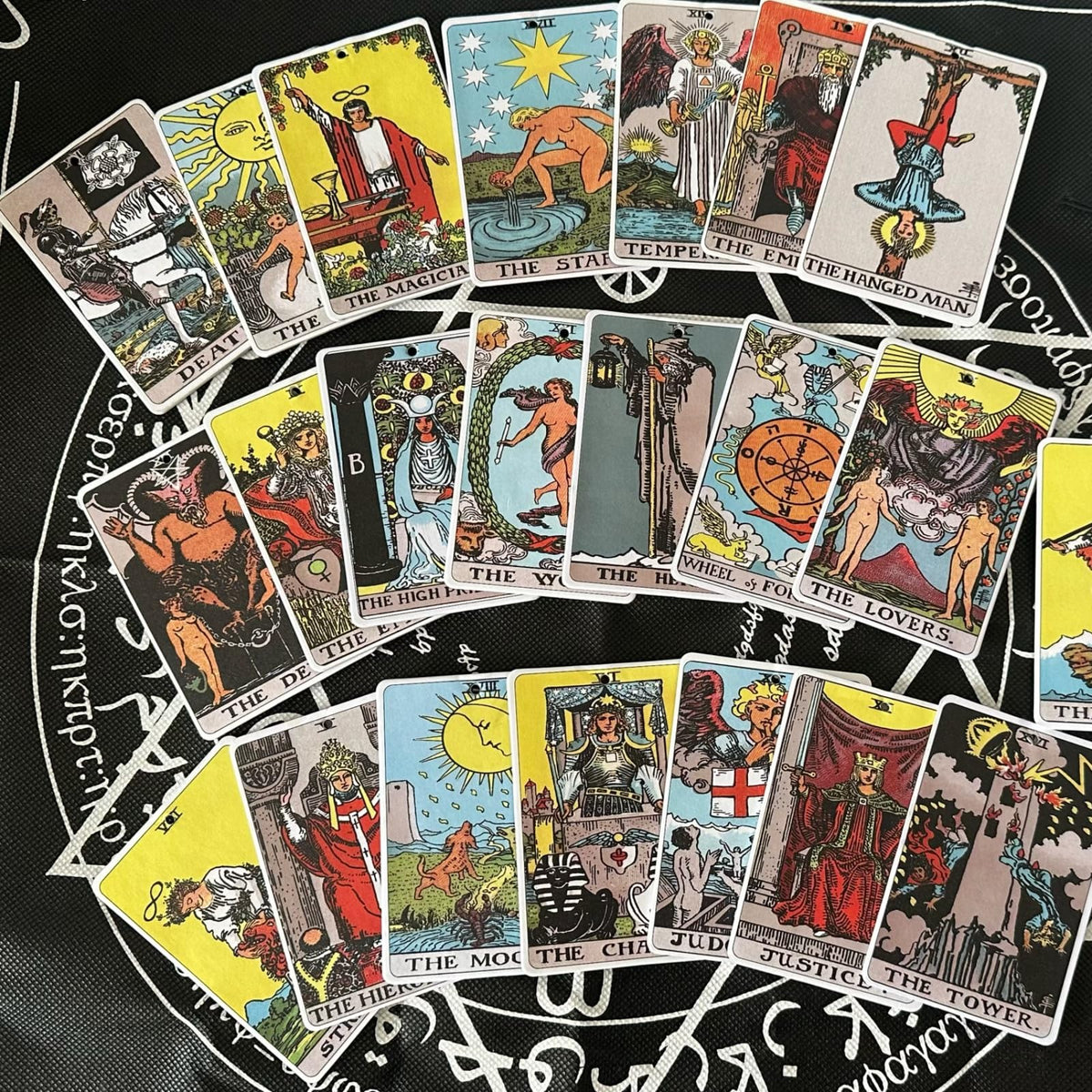 Tarot Car Fresheners, 22 Major Arcana Tarot Cards Car Air Freshener Set, Spiritual Gifts for Women, Car Accessories for Tarot Cards, Spiritual Present for Tarot Reader Birthday 3x2In