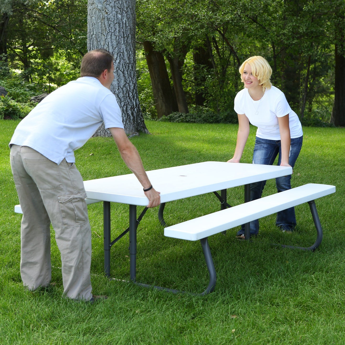 LIFETIME 80215 Folding Picnic Table, 6 Feet, White Granite