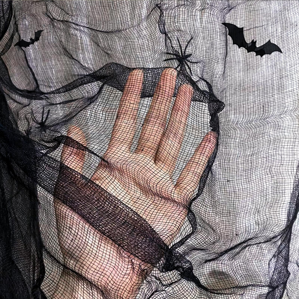 SHIYOUO 400" x 85" Halloween Black Creepy Cloth, Large Size Spooky Gauze Fabric, Halloween Scary Decoration for Haunted Houses Party Supplies Indoor Outdoor-Black 400" x 85"