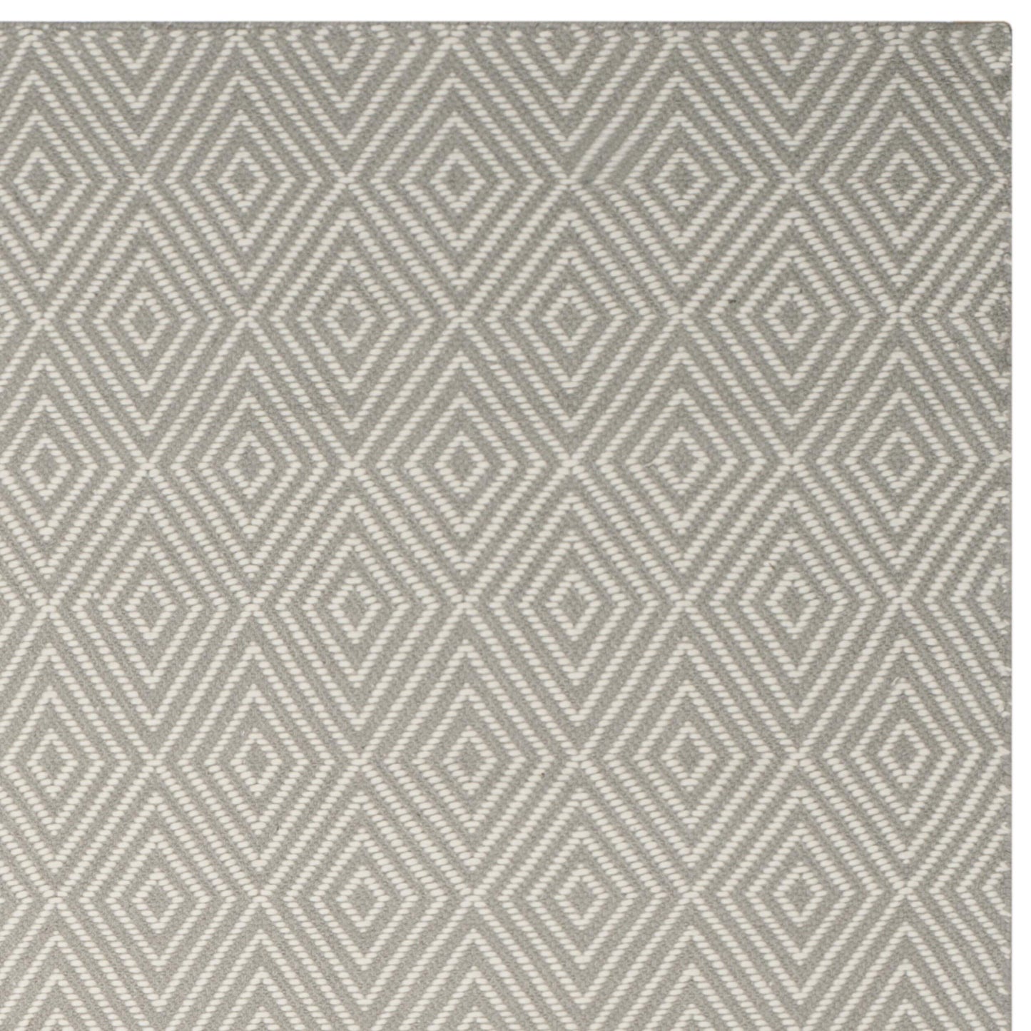 SAFAVIEH Area Rug 8x10 - Wilton Collection - Large - Light Grey & Ivory, Hand-Hooked Wool, Ideal for Living Room, Bedroom, Office, Dining Space (WIL715D)
