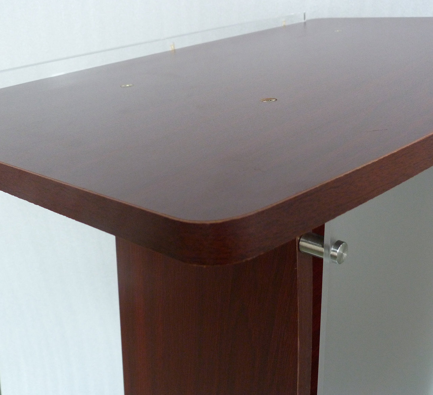 FixtureDisplays® 44.25" Tall Podium for Floor, Curved Frosted Front Acrylic Panel - Red Mahogany 19658