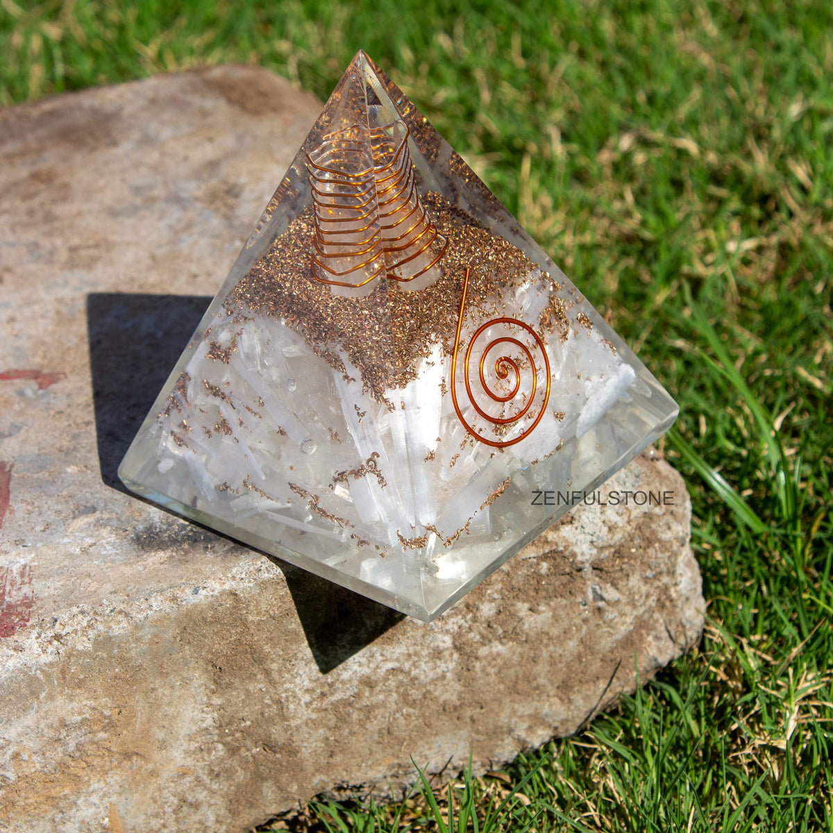 Selenite Orgonite Pyramid for Clarity, Emotional Healing, Spiritual Connection | Orgonite orgone pyramids with Copper Coil and Crystal Quartz for Chakra Protection (Selenite)